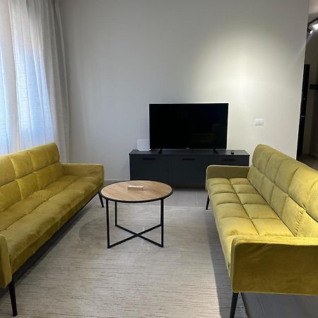 New Bazar - 2 Rooms Apartment Tirana Exterior foto