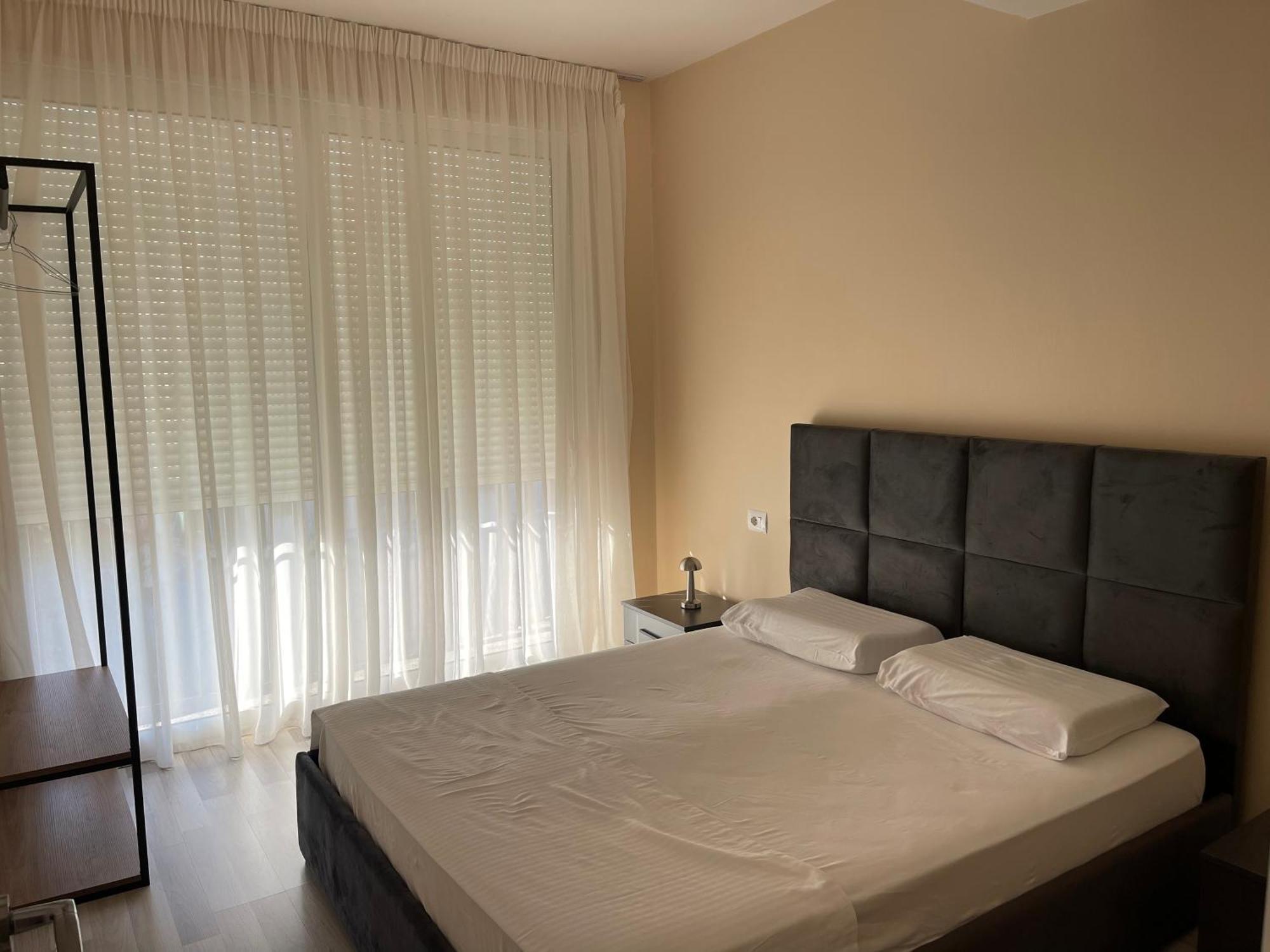 New Bazar - 2 Rooms Apartment Tirana Exterior foto
